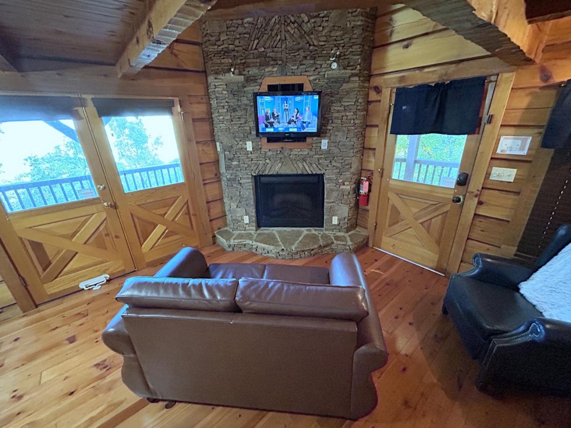 Love Shack Pigeon Forge Exterior photo